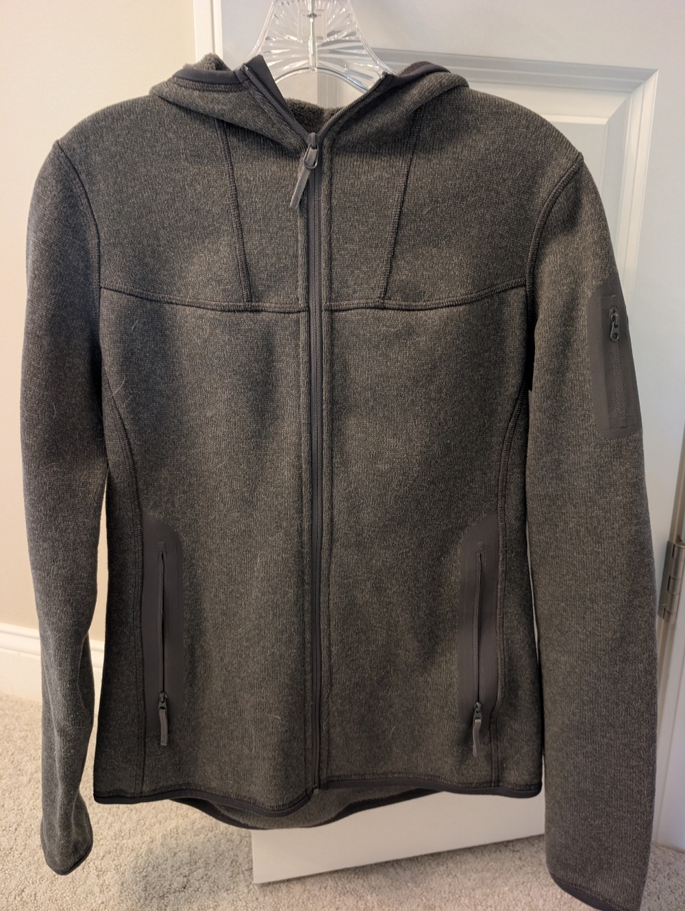 Arc'teryx Women's Heather Charcoal Hooded Full Zip